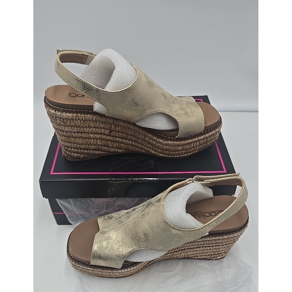 NIB Corkys Carley Women's Sandal 9 Gold Washed Metallic